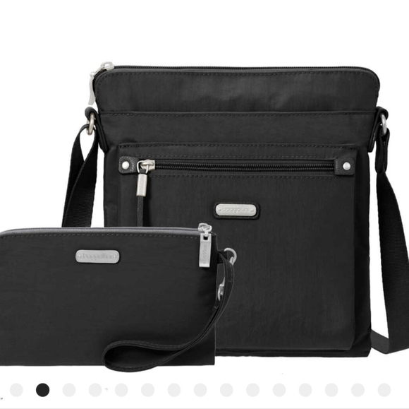 go bagg with RFID phone wristle